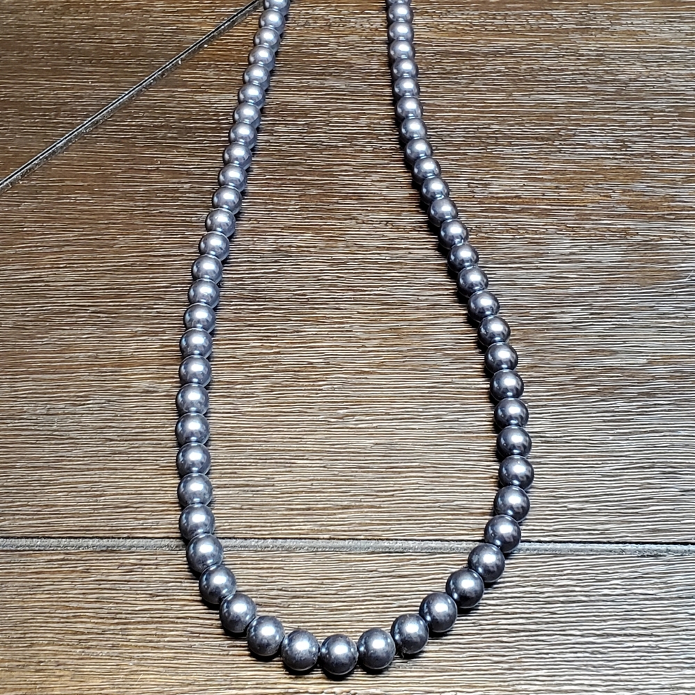 Blue/Gray Costume Pearl Necklace